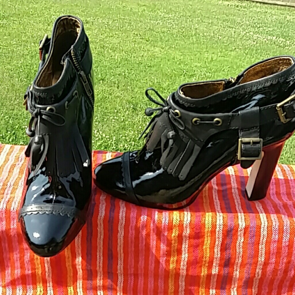 Christin by Michaels black high heels boots 10m
